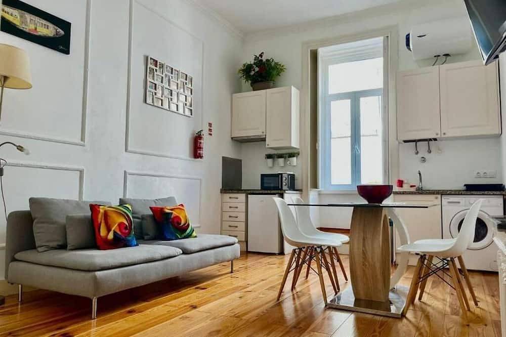 Holiday apartment in Lisbon from £609 per night
