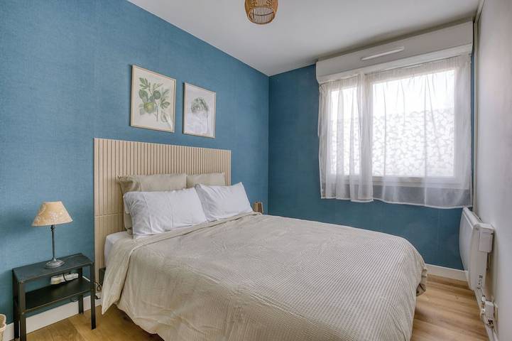 Appartement entier, T2 Orly ✈️ Parking Privé • Aéroport 10 min • Paris Direct. in Orly (Île de France), Val-de-Marne