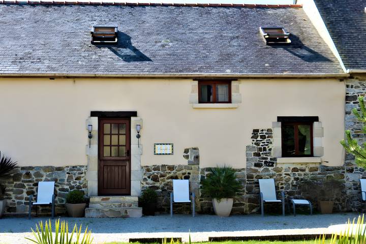 Bumpkin Cottage – La Mare Chappey, kinderfreundlich, beheizter Pool in Néhou, Côte de la Déroute