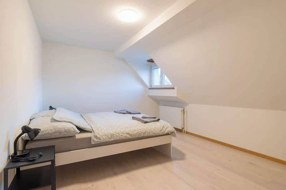 Ganze Wohnung, Thun Center Apartment | Close to Lake and Shops in Thun, Thunersee