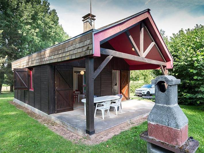 Camping Les Ecossais - Chalet 4 personen - ohne Sanitäranlagen in Isle-et-Bardais, Montluçon und Umgebung