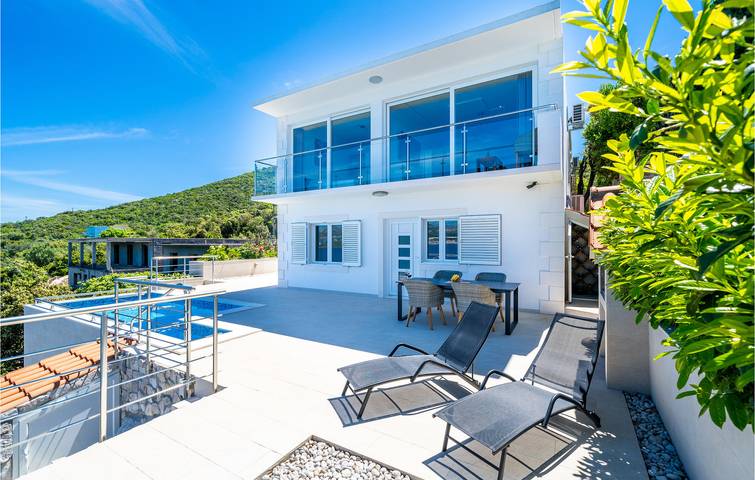 Ferienhaus für 6 Personen, mit Terrasse und Pool sowie Sauna in Kroatien - 2