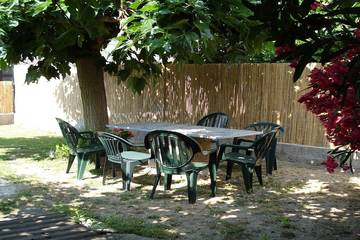 Gîte pour 6 personnes, avec balcon et jardin à Pietracorbara