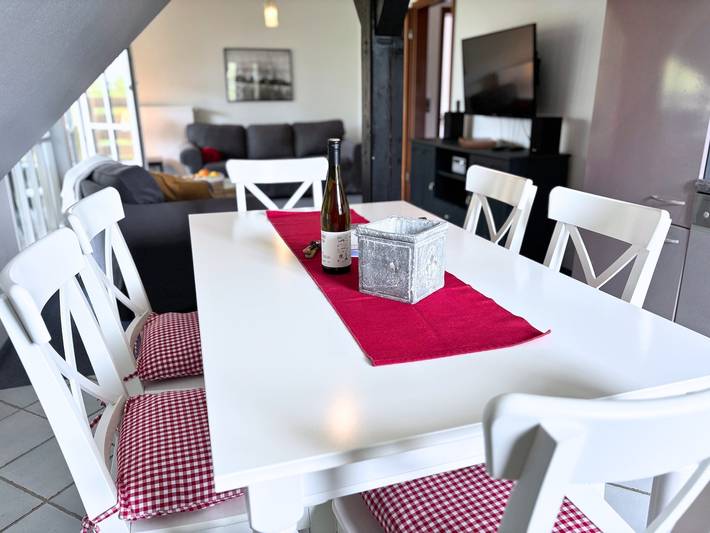 Ferienwohnung für 6 Personen, mit Balkon und Garten