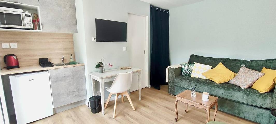 Location de vacances pour 2 personnes, avec terrasse et jardin à Locqueltas