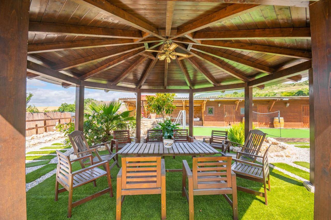 Espectacular casa con piscina próxima a Pamplona in Biurrun-Olcoz, Provincia de Navarra