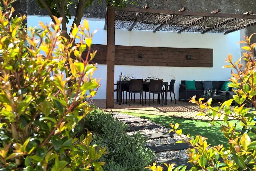 Apartamento De Férias para 5 Pessoas em Santa Engrácia, Lisboa