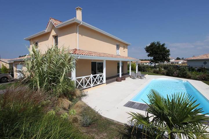 Maison de vacances pour 8 personnes, avec jardin à Arès