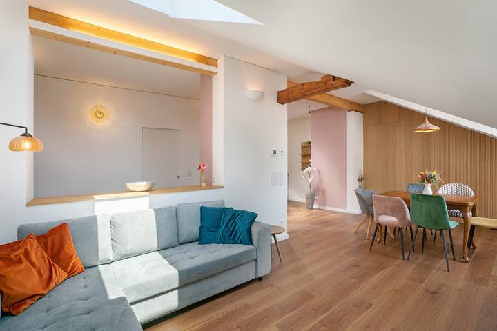 Entire apartment, Apartment 'Ferienwohnung Marie' with Shared Terrace, Shared Garden and Wi-Fi in Egling, Tölzer Land