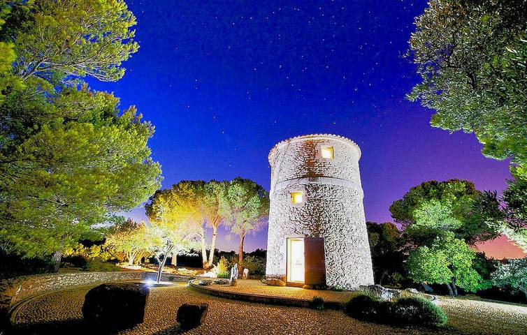 Location de vacances pour 2 personnes, avec terrasse au Parc naturel régional des Alpilles - 2