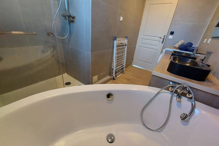 Ganze Wohnung, Charming apartment in the center of St Jorioz in Saint-Jorioz, Parc naturel régional du Massif des Bauges