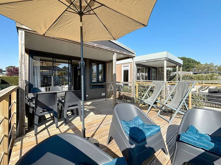 Camping pour 4 personnes, avec Terrasse et Piscine