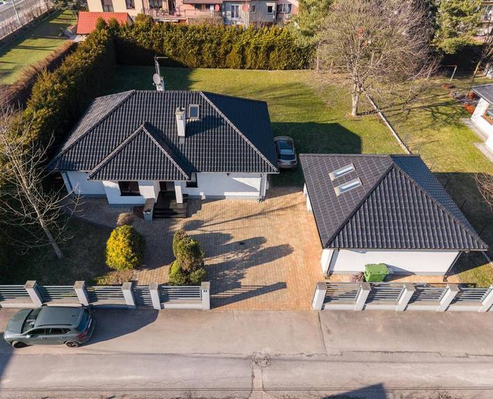 Dom dla 6 osób, z Jacuzzi i Taras oraz Ogród w Wadowice