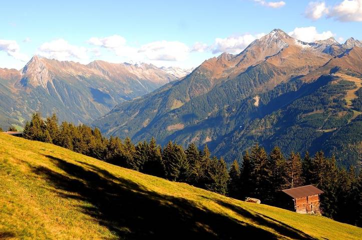 Chalet für 10 Personen, mit Terrasse in Finkenberg - 4