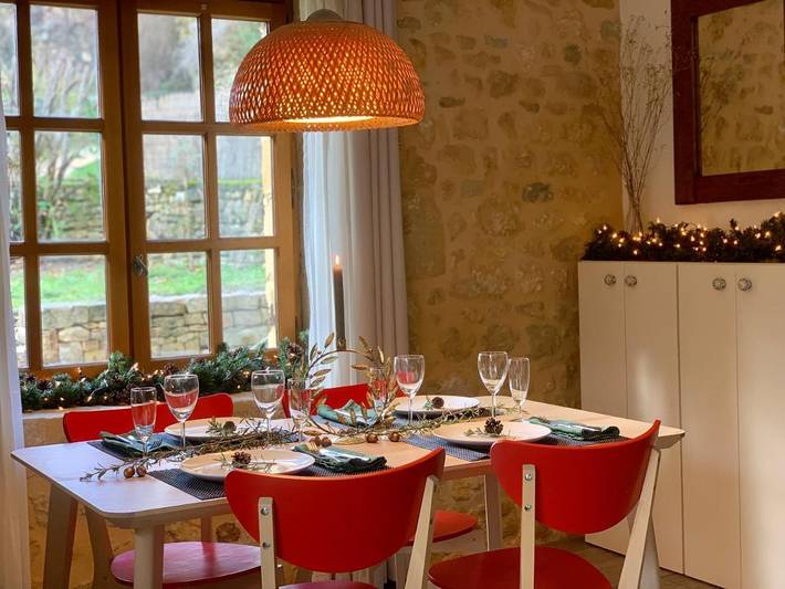 Location de vacances pour 4 personnes, avec piscine et jardin à Saint-Cybranet - 2