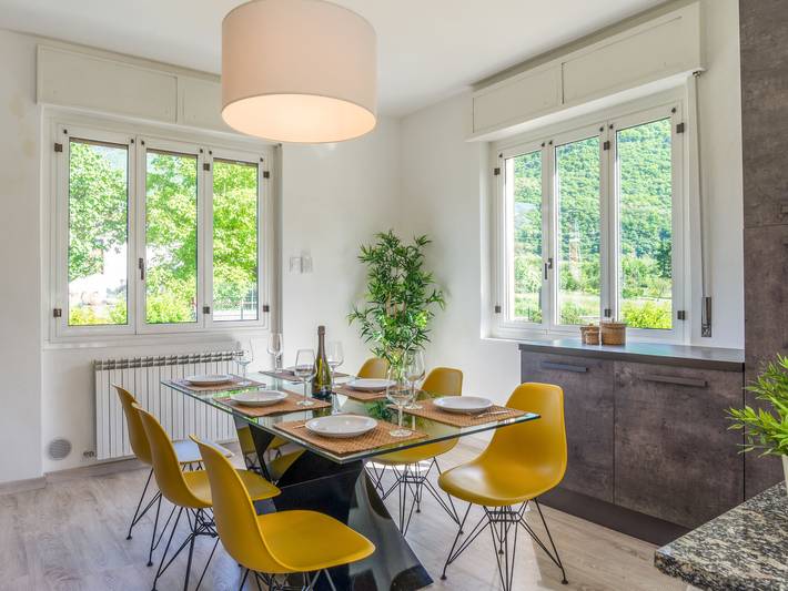 Ferienhaus für 6 Personen, mit Terrasse und Garten in Colico - 4