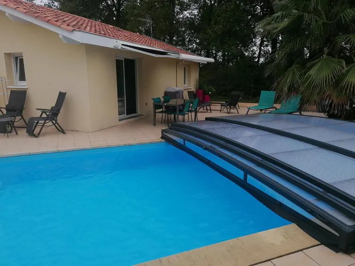 Ferienwohnung für 2 Personen, mit Pool und Garten sowie Ausblick - 1