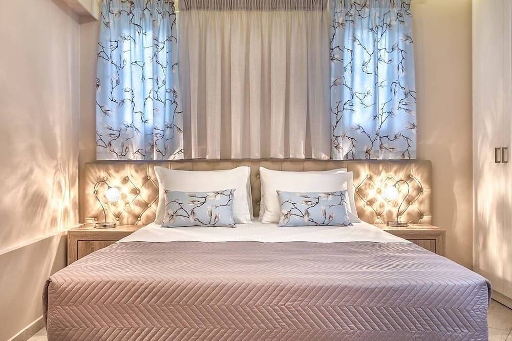 Coral Villa mit privatem Pool und Garten, 2 Schlafzimmer 100 m vom Meer in Kipseli, Zakynthos