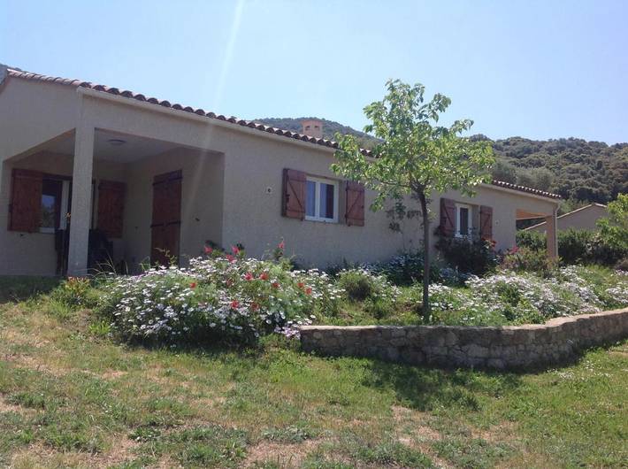 Appartement de vacances pour 4 personnes, avec vue et jardin