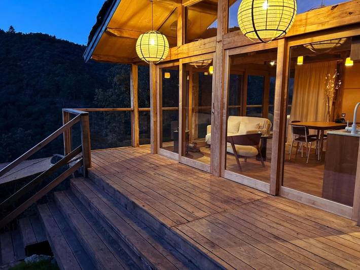 Gîte pour 4 personnes, avec jardin ainsi que piscine et vue, animaux acceptés à Saumane