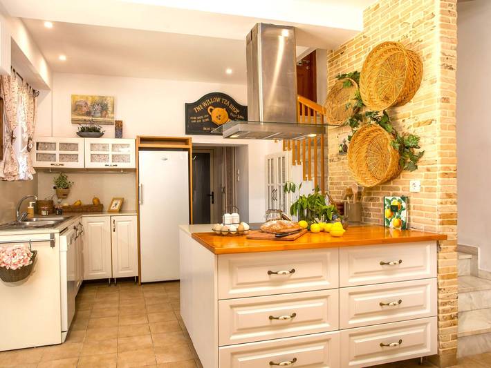 Ferienhaus für 10 Personen, mit Terrasse und Pool sowie Garten in Koskinou - 2