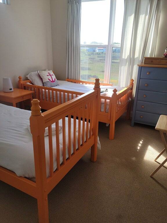 Pet friendly Ocean views Steps to Beach in Pleasure Island, New Hanover County