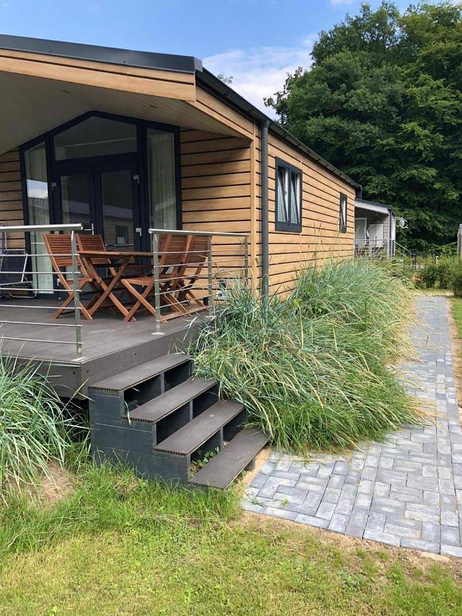 Ganze Wohnung, Beach Chalet- Sauna inklusive Kinder und Hunde Willkommen in Gronenberg, Scharbeutz