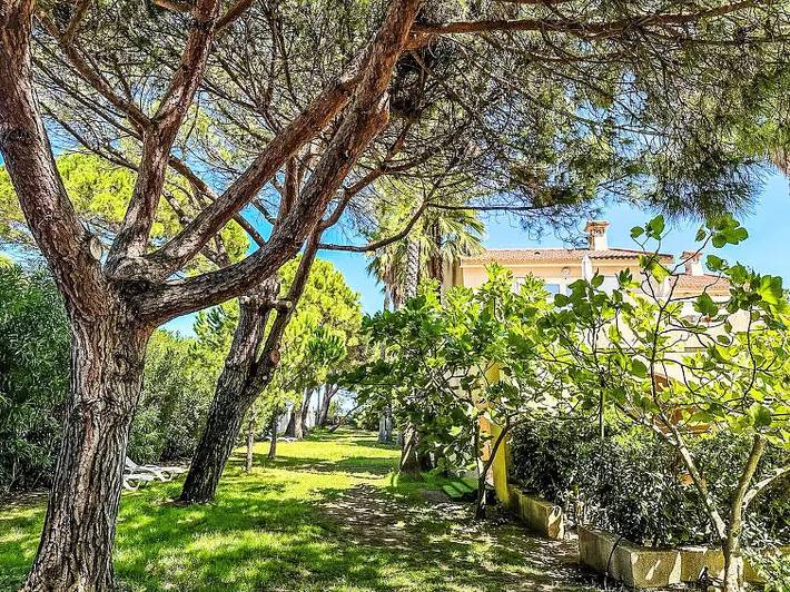 Villa pour 5 personnes, avec Balcon ainsi que Terrasse et Jardin à Borgo