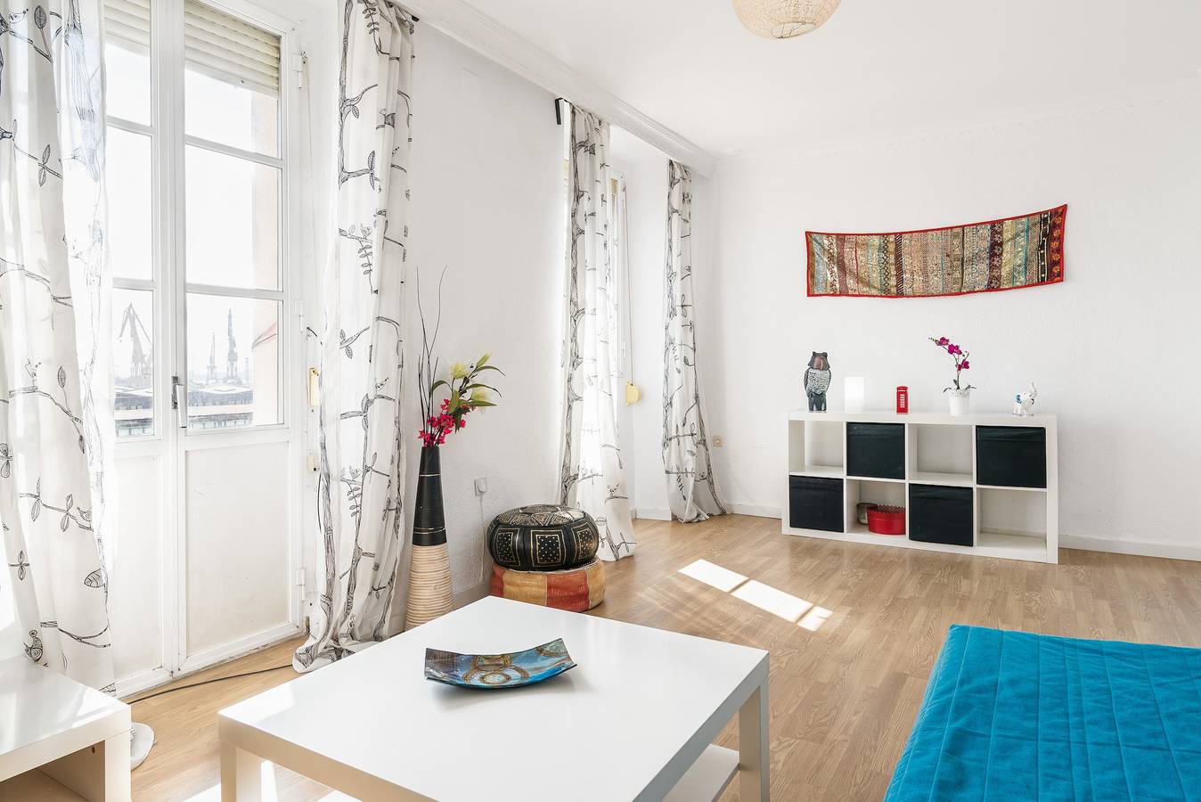 Apartamento entero, Maravilloso apartamento con vistas al mar, aire acondicionado, terraza, balcón y Wi-Fi; se admiten mascotas in Cádiz, Costa de la Luz