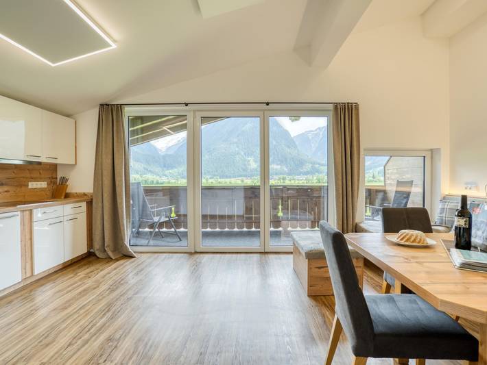 Ferienwohnung für 6 Personen, mit Balkon und Terrasse sowie Garten im Salzburger Land - 2