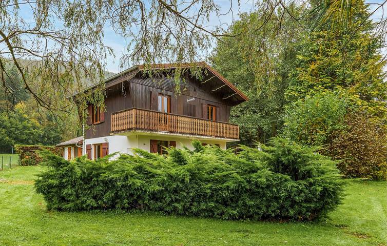 Casa de vacaciones para 12 personas, con terraza y jardín, Se admiten mascotas - 1