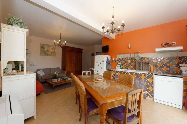Gîte pour 4 personnes, avec jardin à Vernon - 2