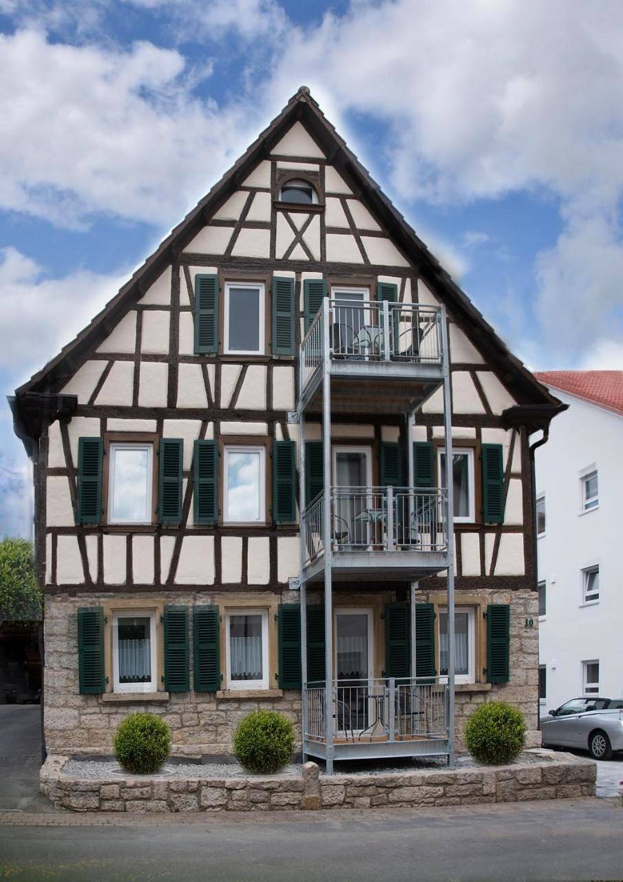 Ganze Wohnung, Moserhof-Apartments in Igersheim, Stuttgart Region