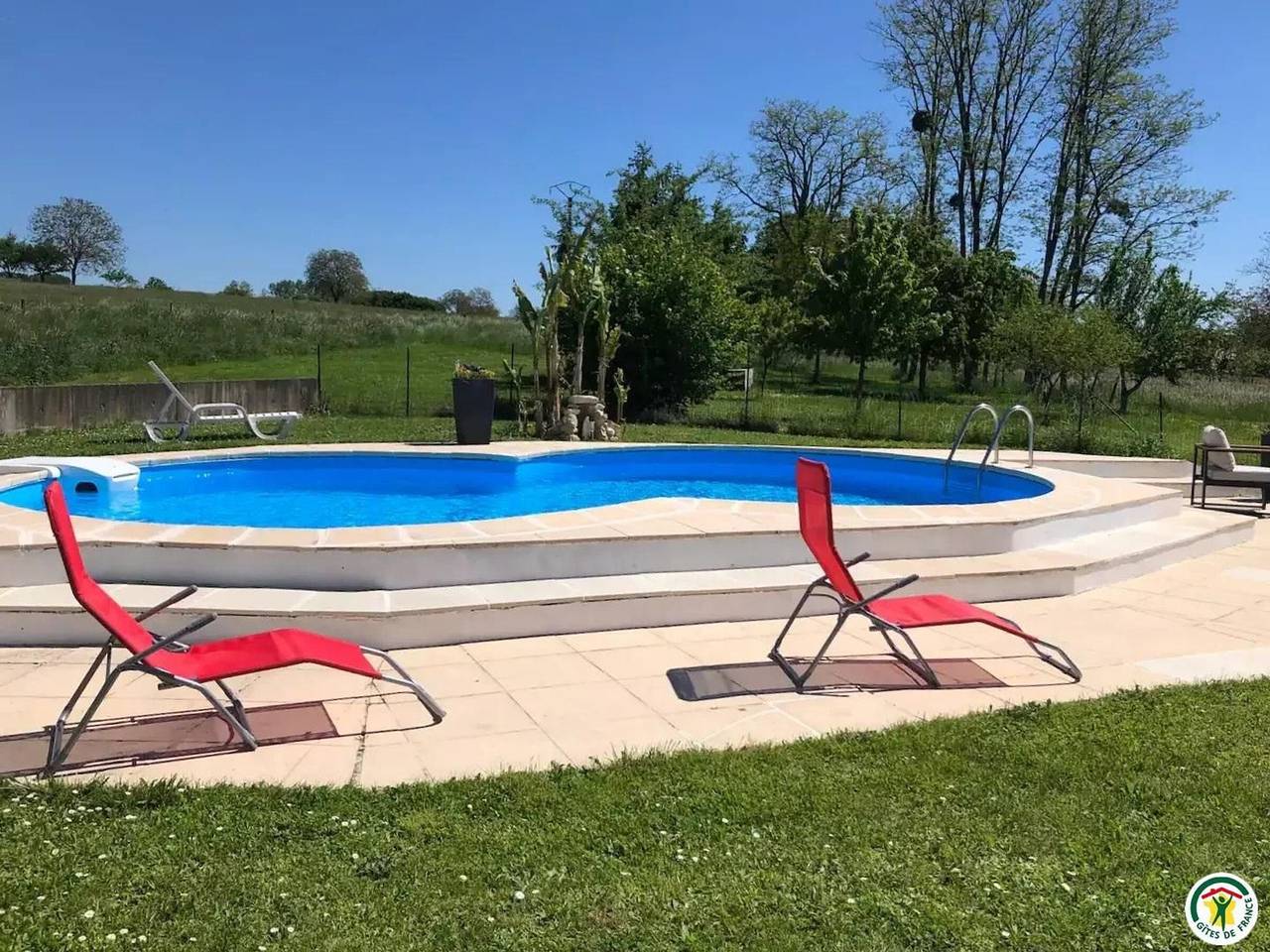 Casa encantadora en Velet con piscina y terraza in Gray (unidad), Alto Saona