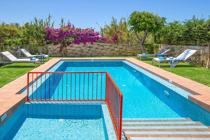 Villa pour 4 personnes avec terrasse in Plataniás, Région de la Canée
