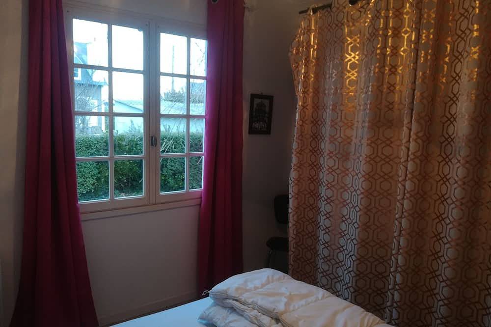 Angenehmer Bungalow für 4 Personen 60m vom Meer entfernt in Trédrez-Locquémeau, Ceinture Dorée
