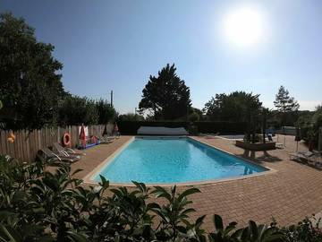 Chalet pour 9 Personnes dans Peyrillac-et-Millac, Périgord Noir, Photo 2
