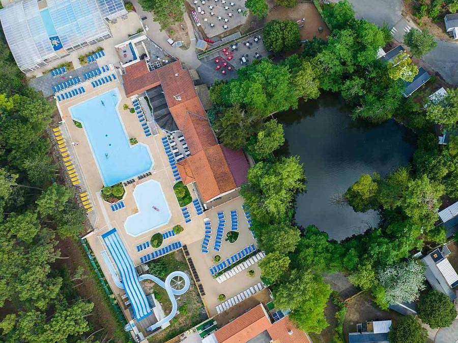 Camping Siblu Le Bois Dormant - Funpass inclus - Mobilhome 6 personas - Essential 2bed 6p Signature sin aire acondicionado in Saint-Jean-de-Monts, Vandea