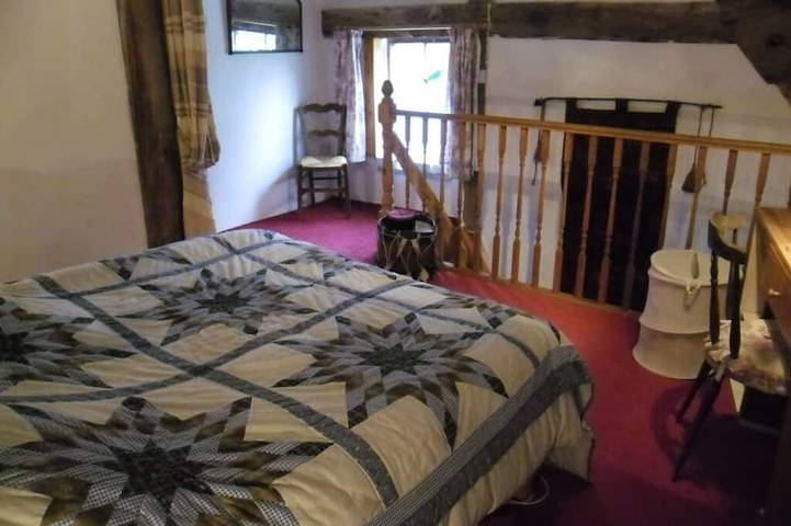 Gîte pour 4 personnes, avec jardin ainsi que jacuzzi et terrasse, animaux acceptés à Mantilly - 2