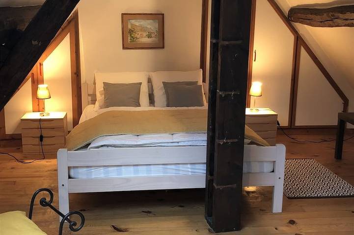 Charming house in peaceful setting 5 min from Chartres. in Gasville-Oisème, Chartres region