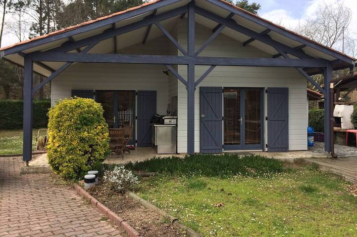 Apartamento para 8 personas, con jardín además de terraza y jacuzzi en Messanges