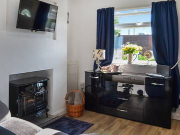 Holiday Home for 4 People in Flamborough, East Riding of Yorkshire, Photo 1