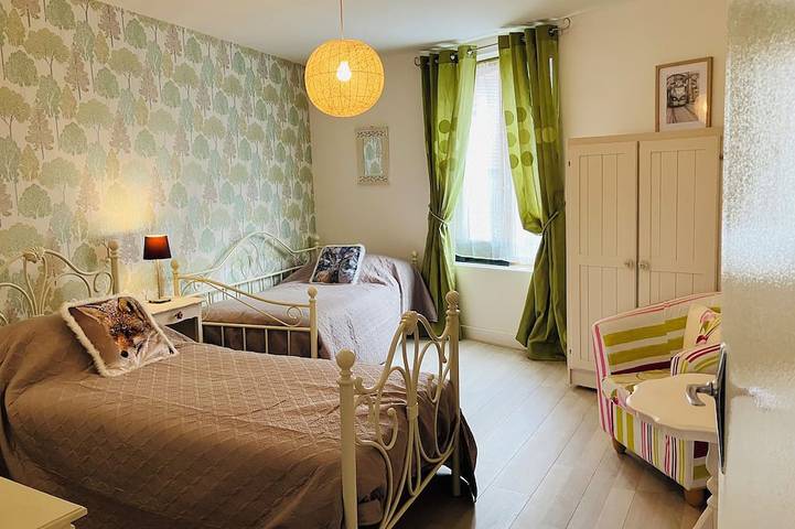 Location de vacances pour 4 personnes, avec terrasse dans Bussière-Dunoise - 3