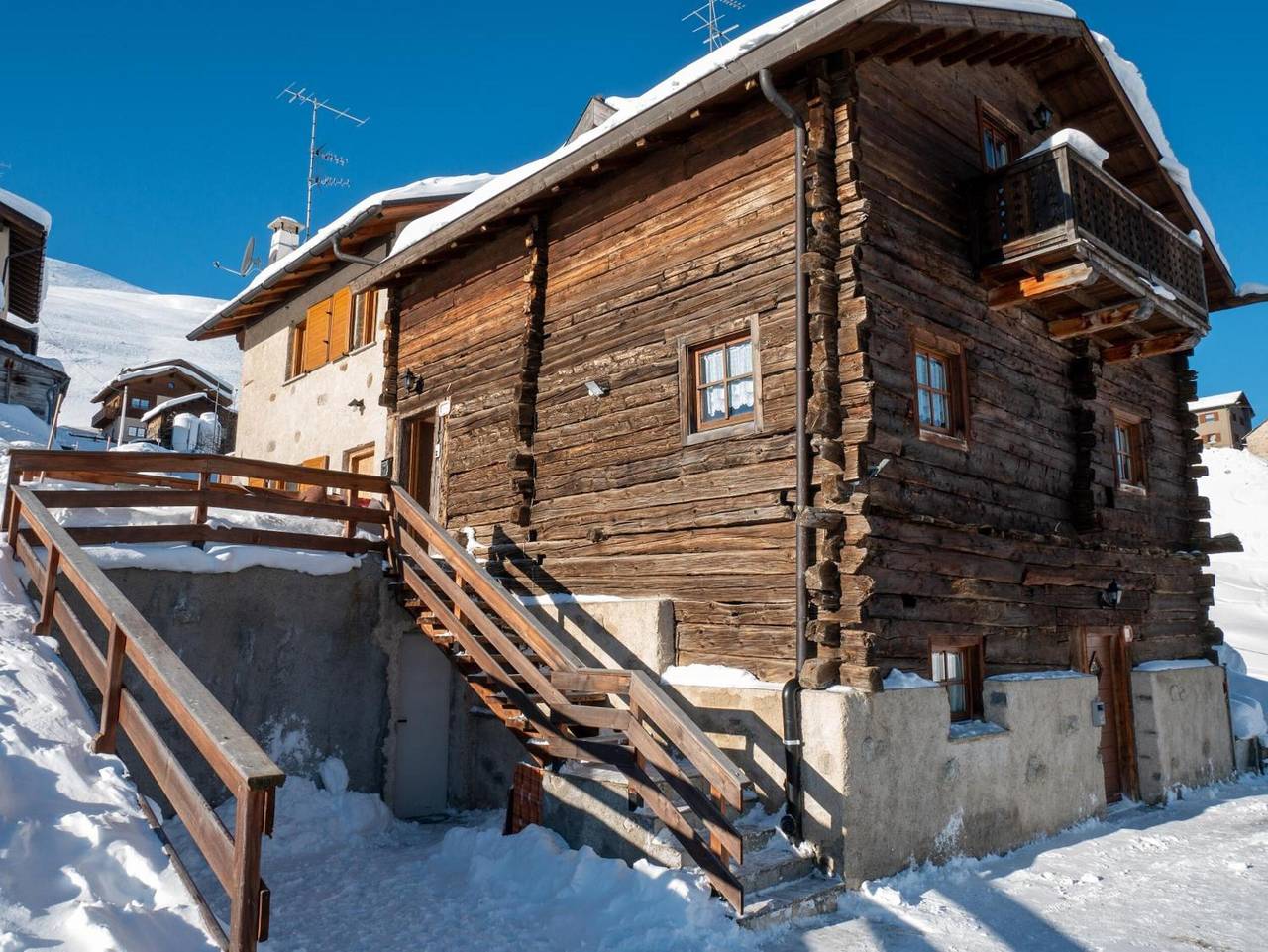Entire apartment, Apartment 'Bait Nof - Trepalle' with Mountain View and Wi-Fi in Livigno, Stilfser Joch National Park