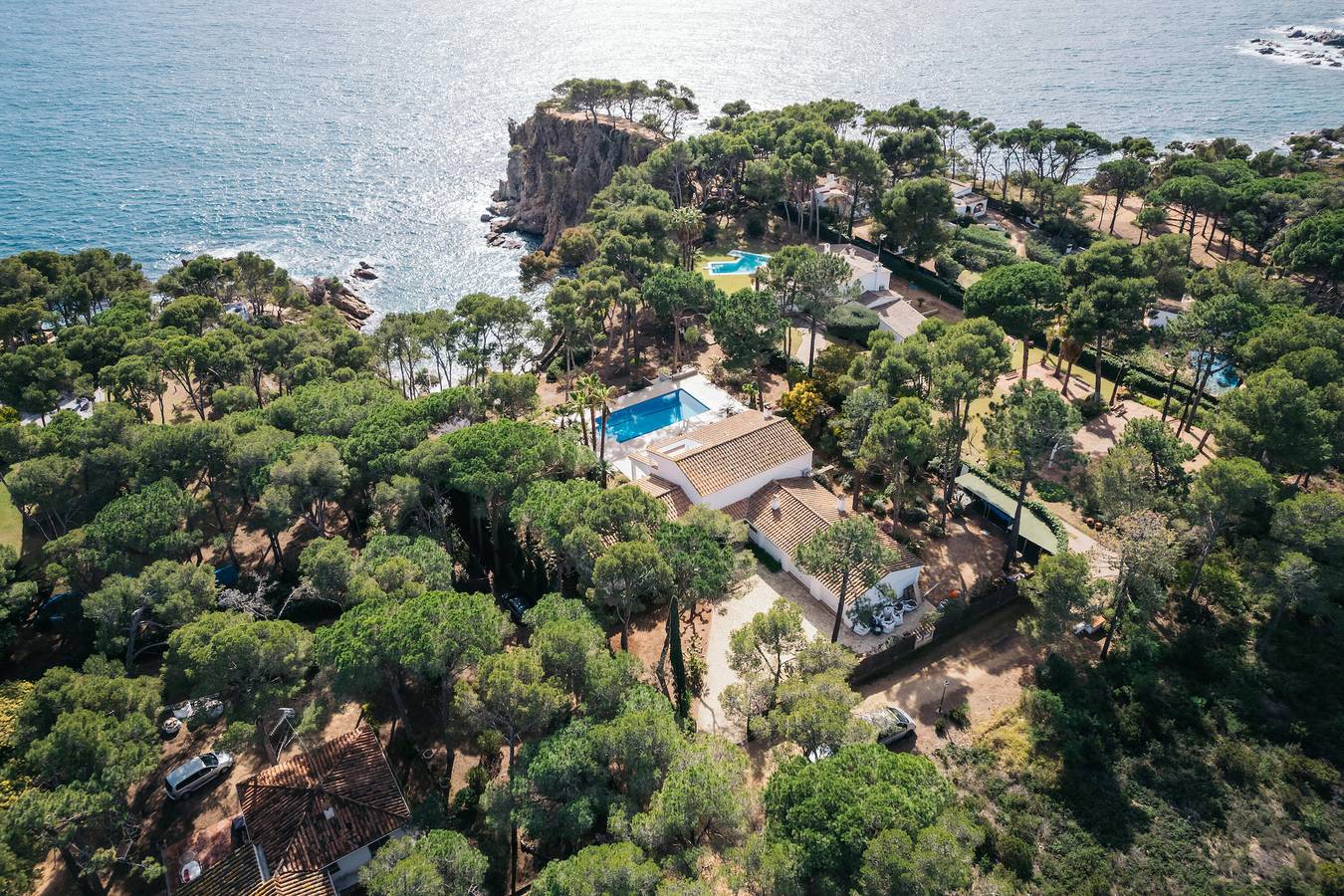 Villa Cala Corbs – villa primera línea de mar en Palamós con piscina privada y acceso directo a cala virgen in Cala Estreta (Palamós), Palamós
