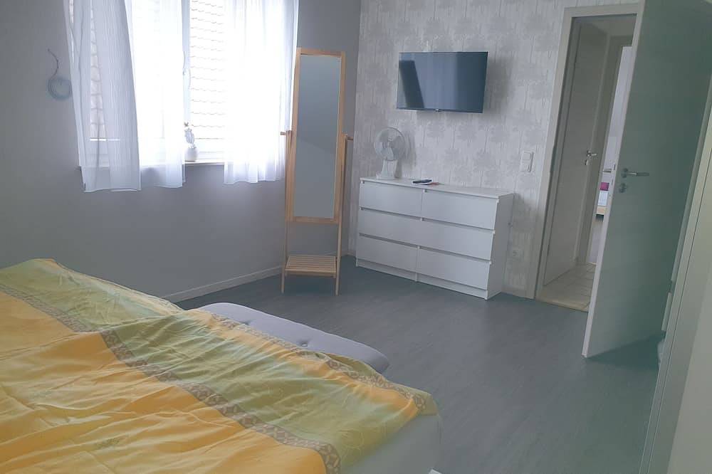 Ganze Wohnung, Wunderschöne geräumige Ferienwohnung am schönen Niederrhein in Rees, Niederrhein
