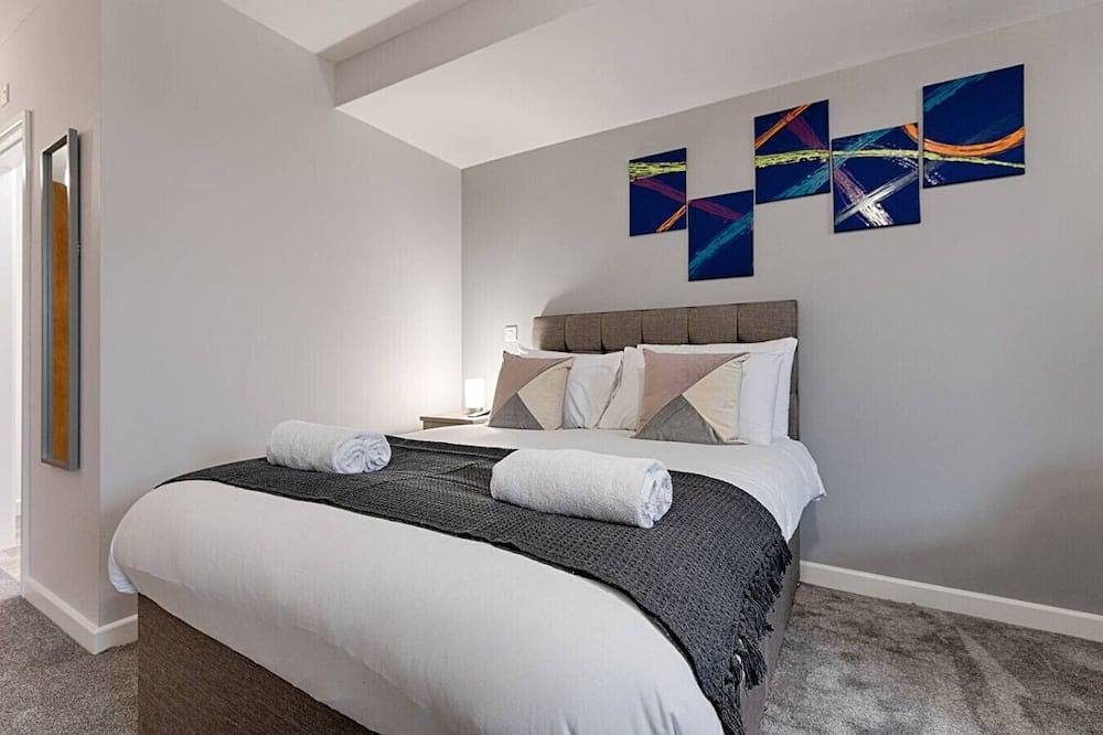 Ganze Wohnung, Contractor Base • Kitchen • Parking Included in Swansea, Swansea und Umgebung