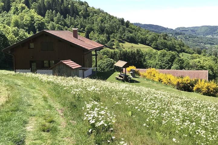 Chalet pour 9 personnes, avec terrasse et jardin