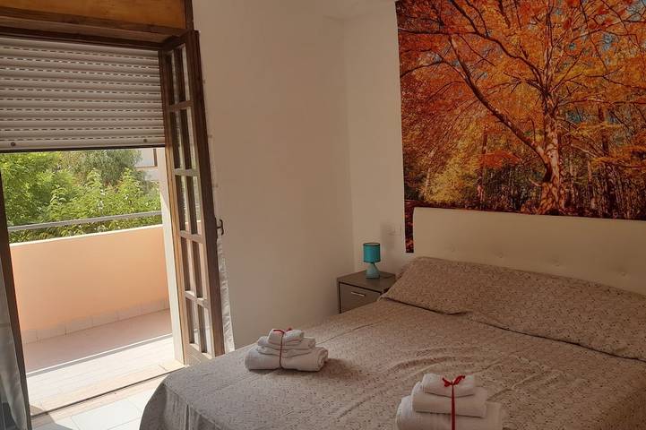 Appartement entier, Cozy house Rosalba is only 700 meters from the crystal clear sea of Scalea in Scalea, Côte Tyrrhénienne Calabre