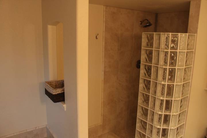 Ferienwohnung für 3 Personen, mit Terrasse und Whirlpool sowie Garten - 1